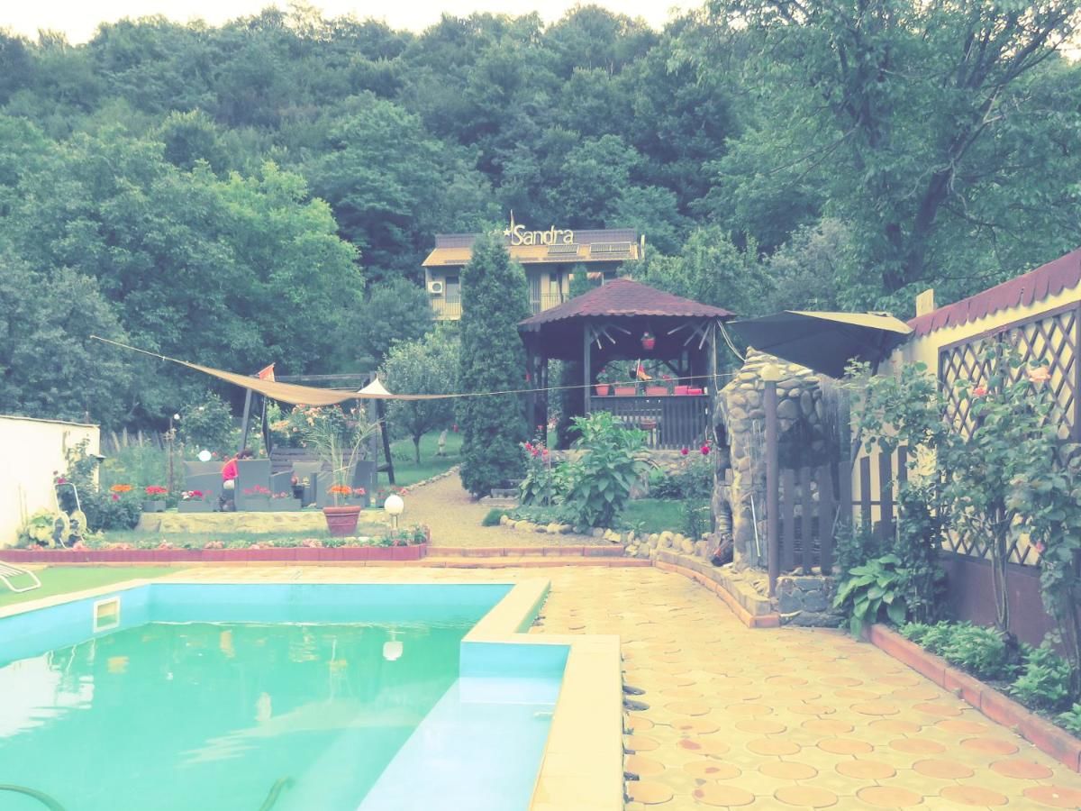 Гостевой дом Cazare Casa Sandra Бэиле-Еркулане-14