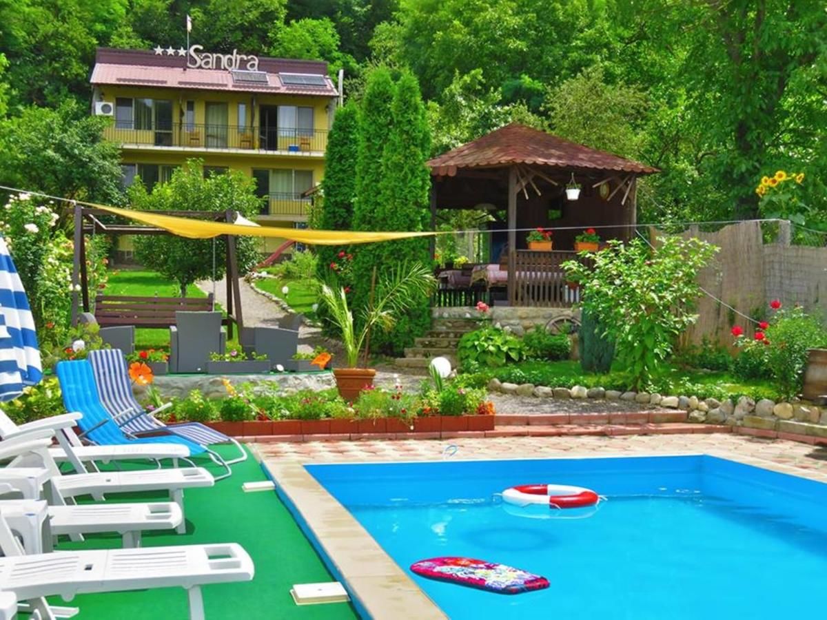 Гостевой дом Cazare Casa Sandra Бэиле-Еркулане-12